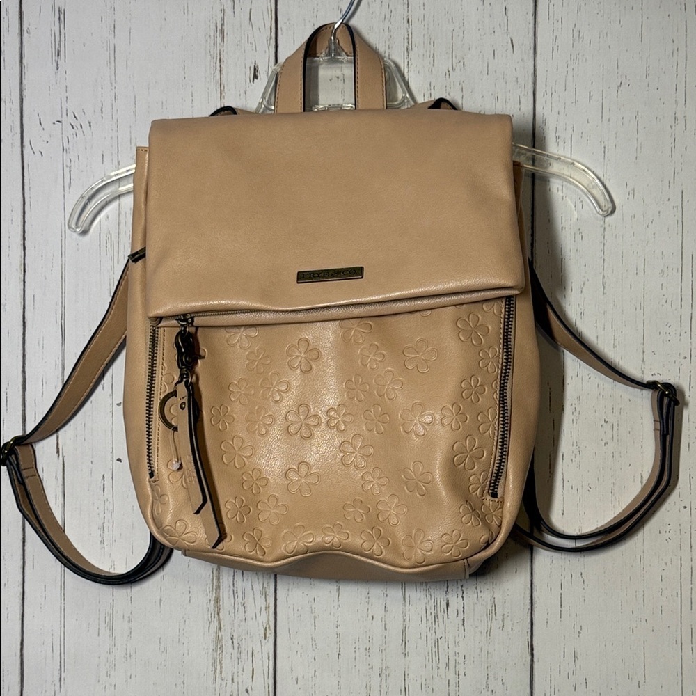 FRYE AND CO. Tan Floral Backpack